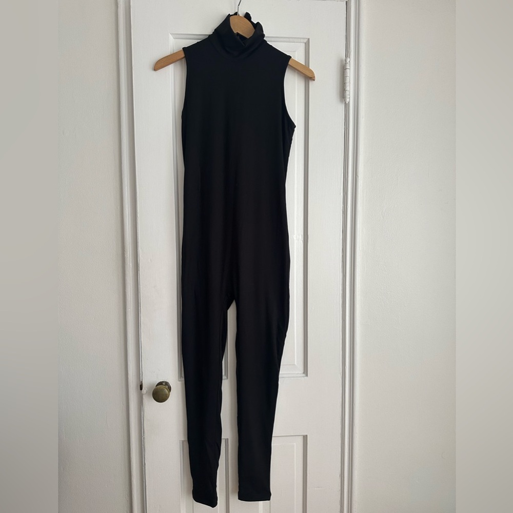 🆕 Bumpsuit - black sleeveless